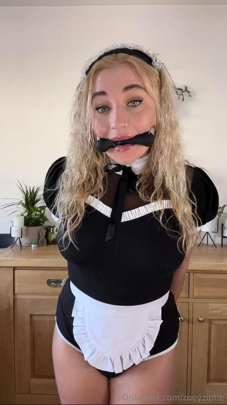 zoeyziptie image #18