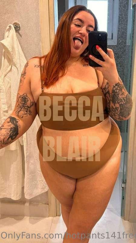 ## @BECCABLAIRXO HAS THE BIGGEST THIGHS AND CHUBBIEST PUSSY ..