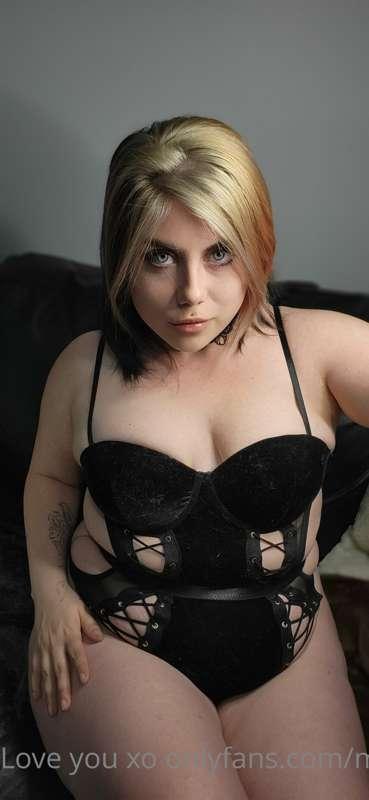 I want you to own me baby! Is it really worth it?🥺