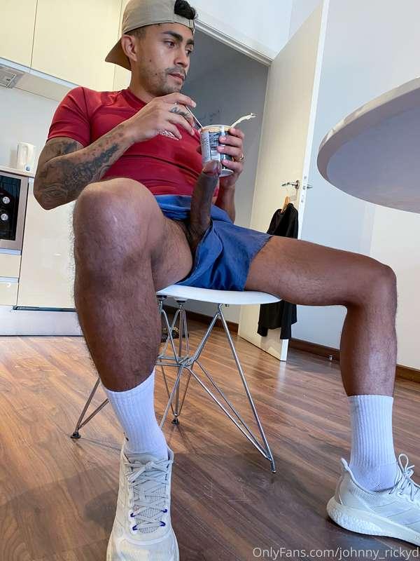 Meal Time 🤤  Who’s hungry? 😈