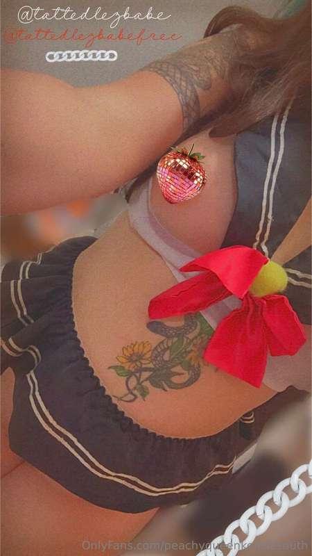 ➖ 🚨 *50% OFF HOT CONTENT*🚨 ➖PAID:🔞 @tattedlezbabe •over 1.1K..