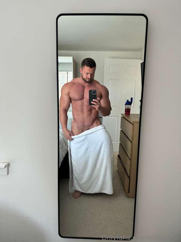Morning boys 😘