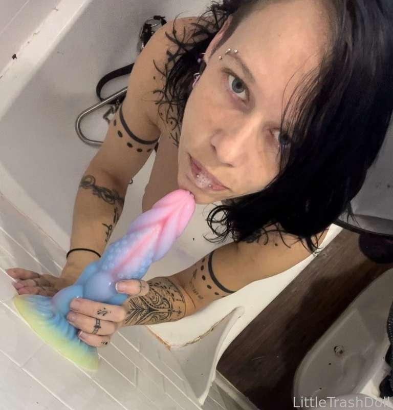 trashdoll image #0