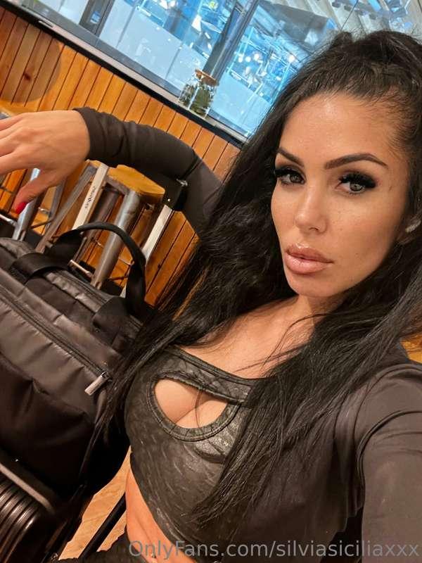 Honey, I want to know what you think of my huge tits, I woul..