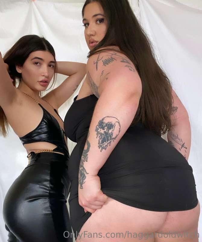 it’s giving BBW Gigantress and tiny best friend🖤🖤🤭🤭