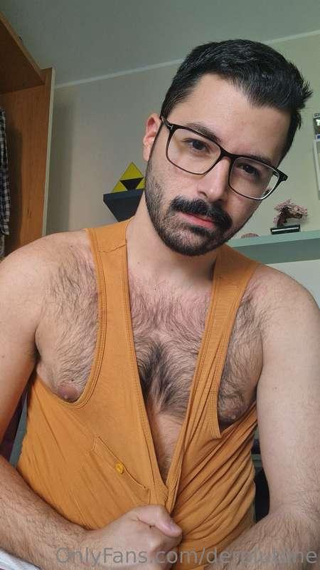 Nip slip 👀