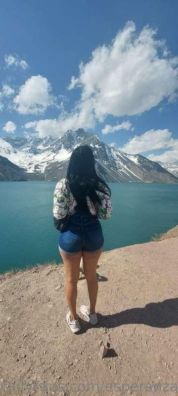 Mi primera vez en este lugar me me imagino haciéndolo aquí t..