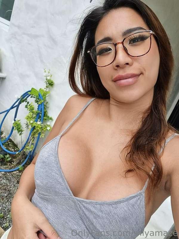 Making custom video  today, text me if you want me to assit ..