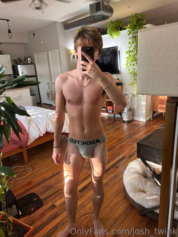 josh_twink image #0