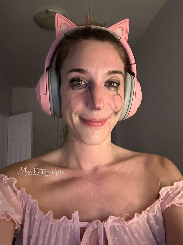 misskittymeow image #2