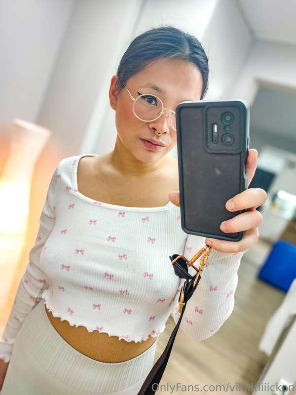 🎀