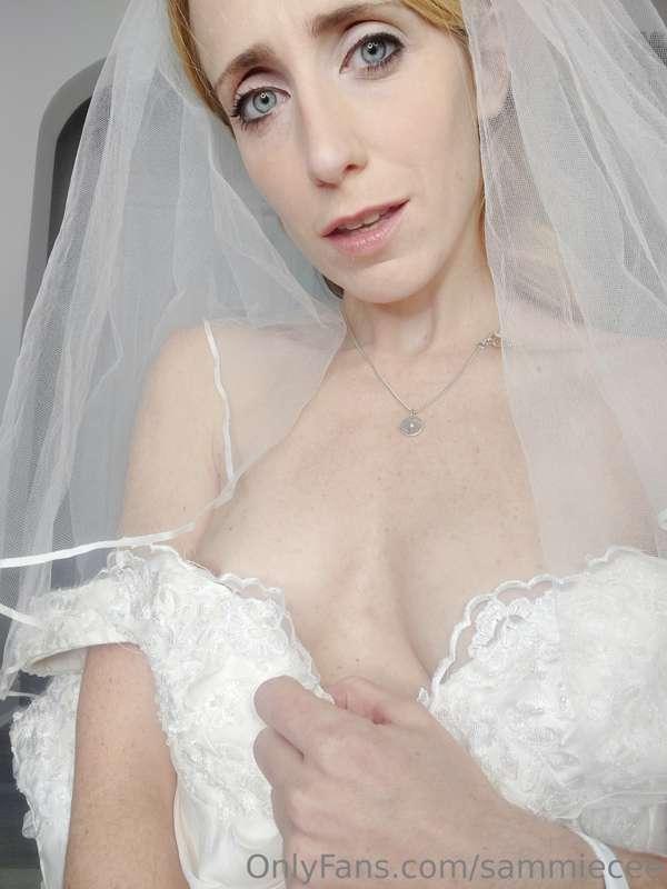 Peek up my wedding dress