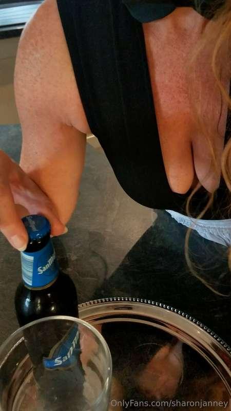 sharonjanney image #1