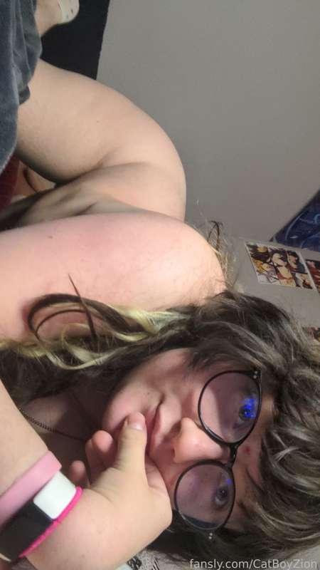 A collection of random pics/vids from my snapchat :) 