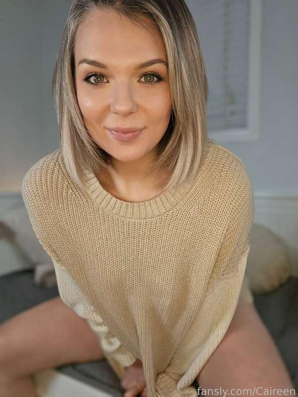What are you up to? 

#fyp #milf #girlnextdoor #petite #blonde #smalltits #nipples #pee #fetishfriendly #pussy #ass