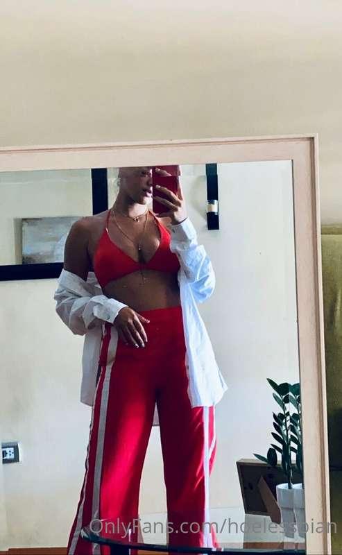 red is my happy color