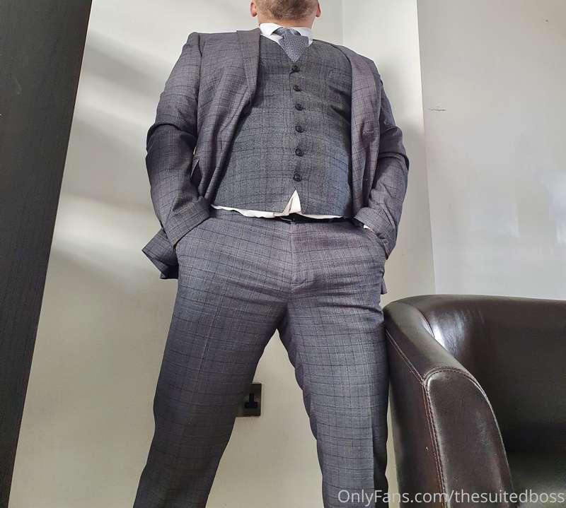 thesuitedboss image #4