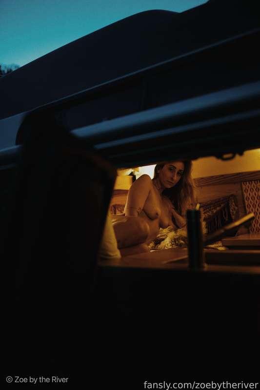 zoebytheriver image #0
