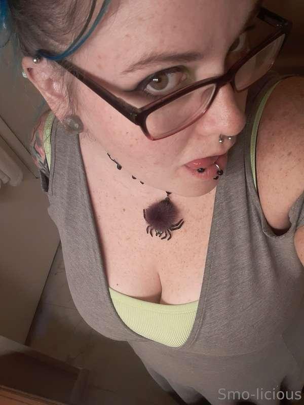 Bathroom break teaser!