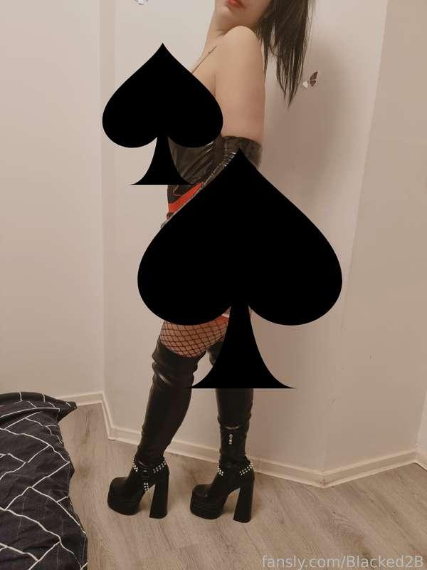 blacked2bvr image #4
