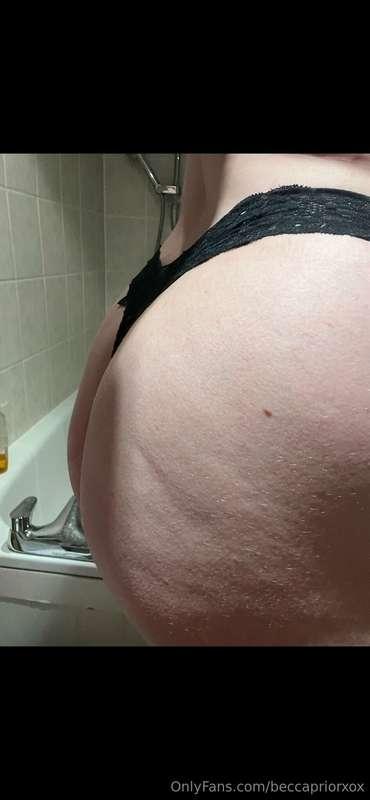 Who wants a bite? 😋😋