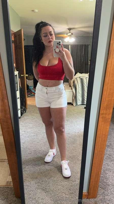 Swipe to see an up close creampie 😈 
