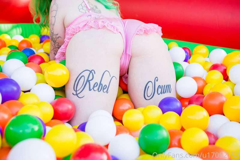 enigmasuicide image #1