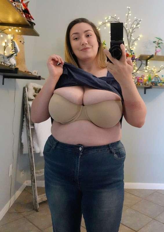 tittiesandfeetiesfree image #0