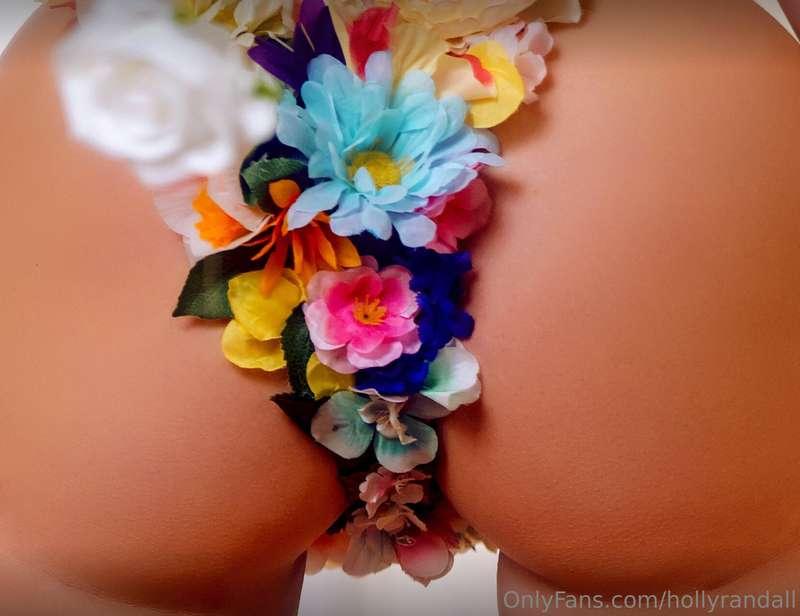 Come take a sniff of my bootiful rose bud💋🌹