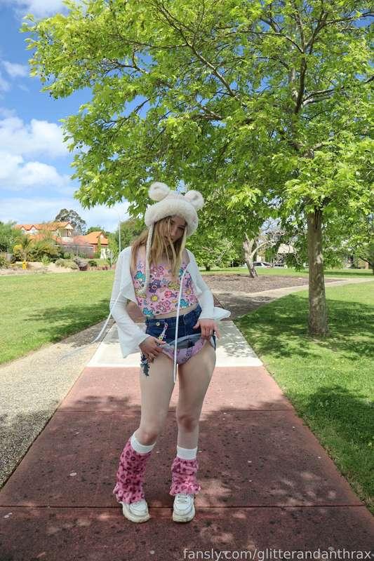 glitterandanthrax image #2