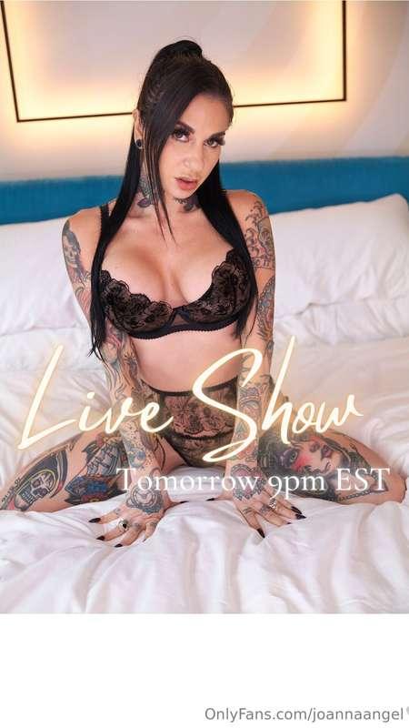 🚨 ***LIVE SHOW TOMORROW!!*** 🚨
**9pm EST!!** I hope you cum ..