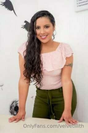 💋  @micaelaroxxfree   💋      @micaelaroxxfree   💋       
 
H..