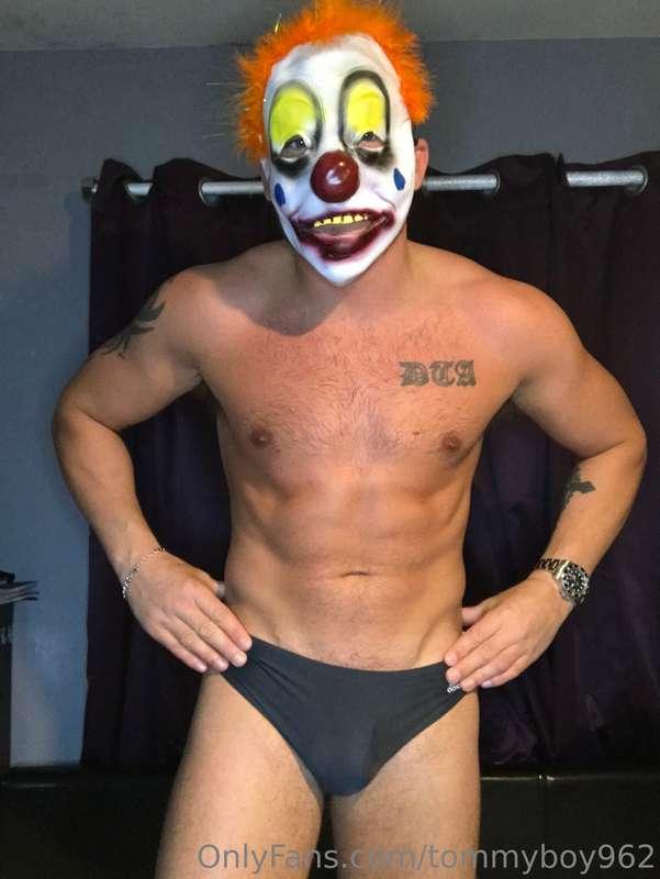 Happy halloween 🎃🤡👻  You cumming for a ride? 💦😈
