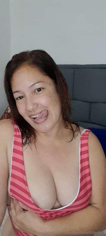 🤗🥳🥰