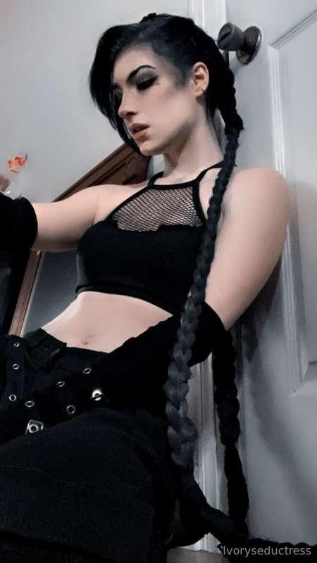 Better and upgraded Jinx coming soon! Who’s excited?! Don’t ..