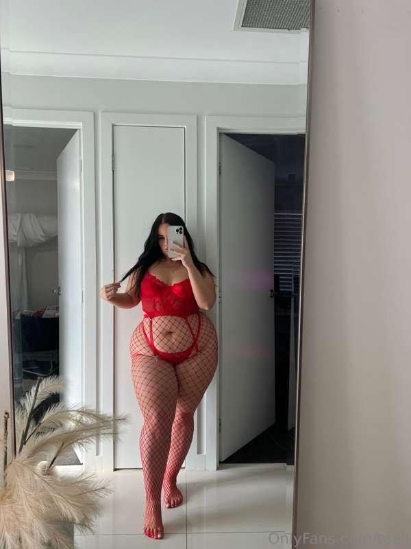 Can you please undress me? 👅