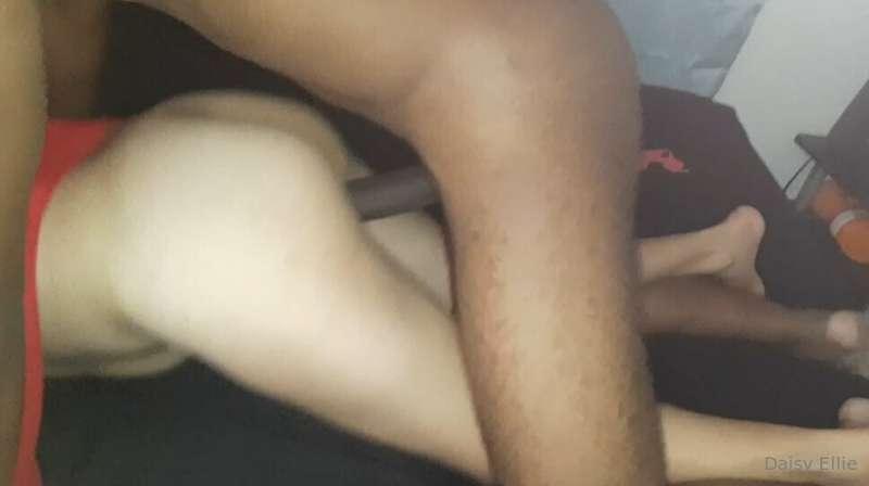 Daisy Getting Fucked By a MASSIVE Monster BBC
@devilishdaisy..