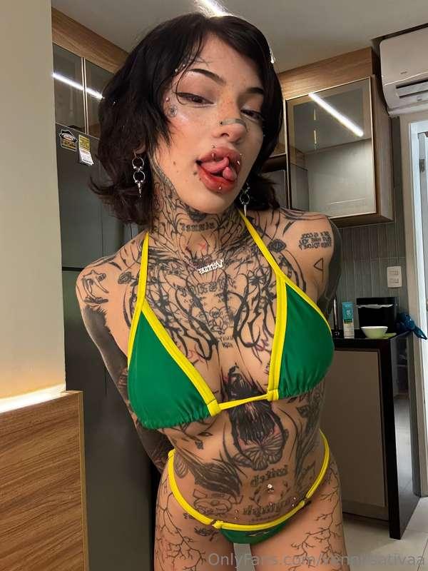 Would you be too scared if I came up to talk to you? 😏