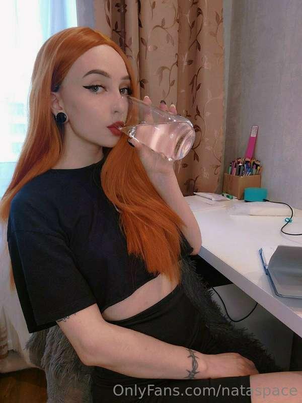 I'm trying to get my body's water balance right. 🚰 I always ..