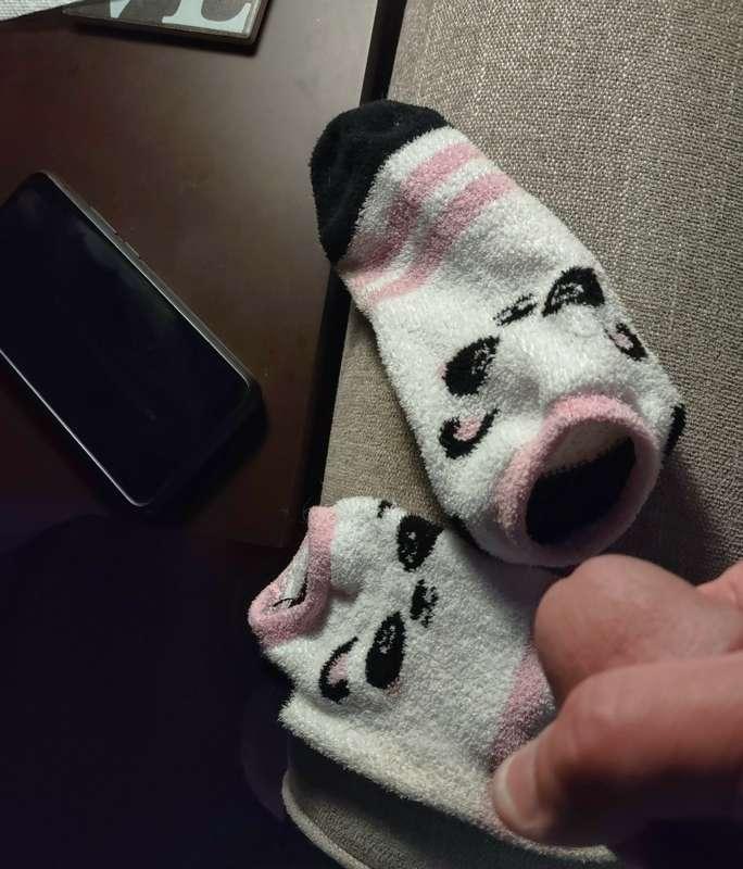I found this pic on our roommate's phone from after I fell a..