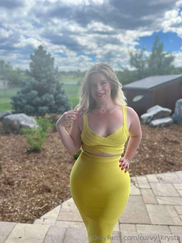 Would you take me out on a date? 🥰