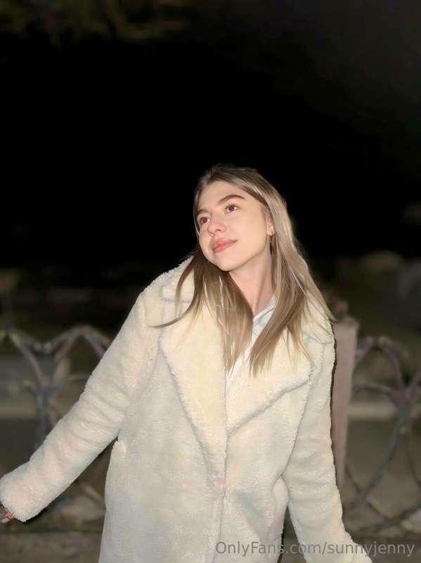 Evening walk is one of my favorite things to do😇 I love to w..
