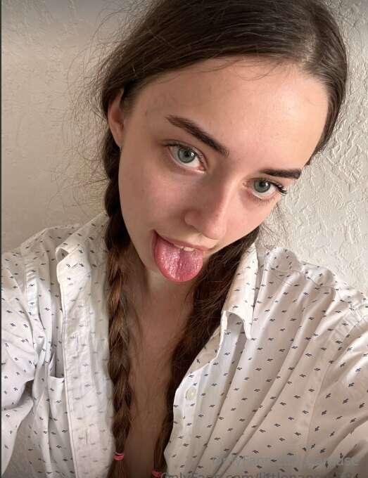 ## 🔥FIRE GIRL🔥@littlenancy_18yo🔥FIRE GIRL 🔥

😍THIS CUTIE @li..