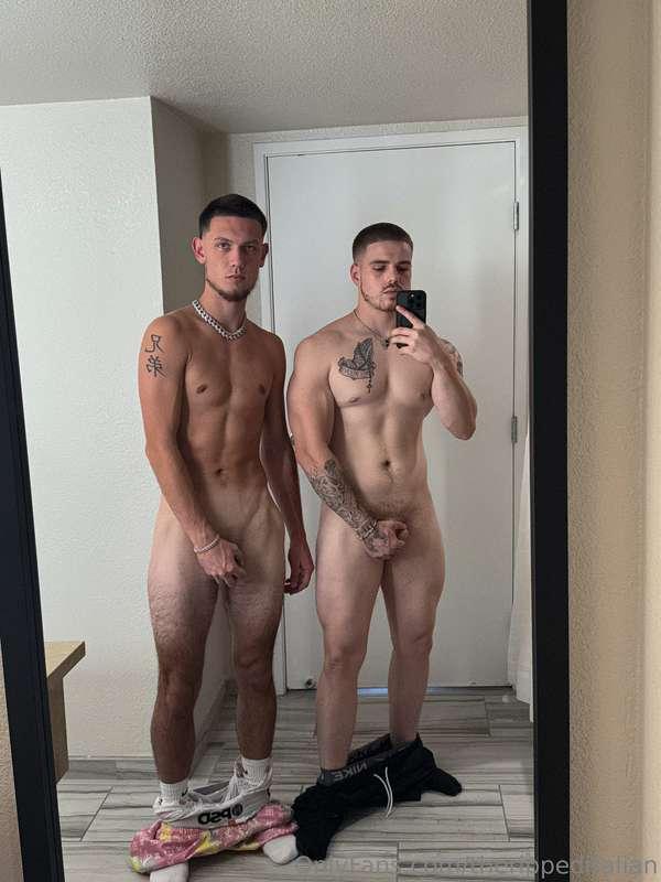 Just took this mans Guy/Guy virginity😉 Check your DMs for th..