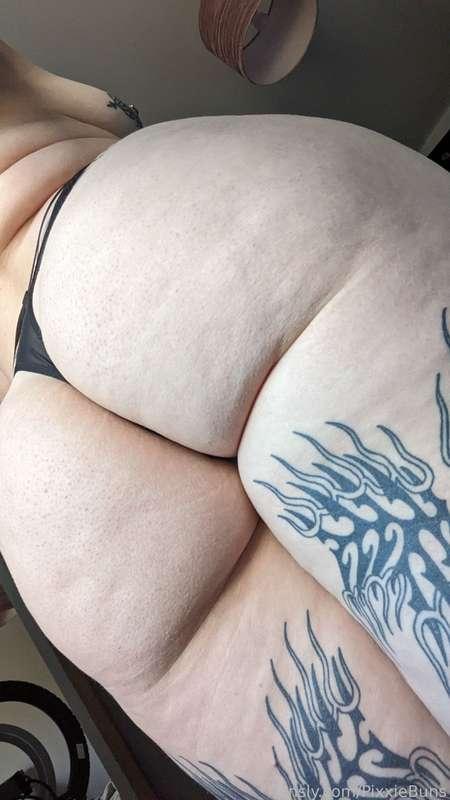 pixxiebuns image #2