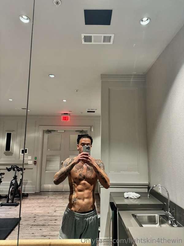 lightskin4thewin image #0