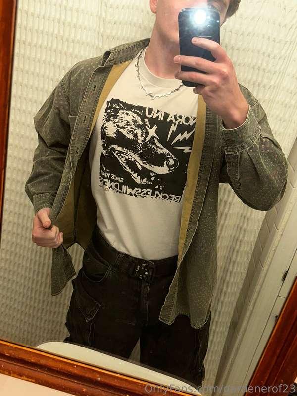 Fit to sit around the house and recover 🙃