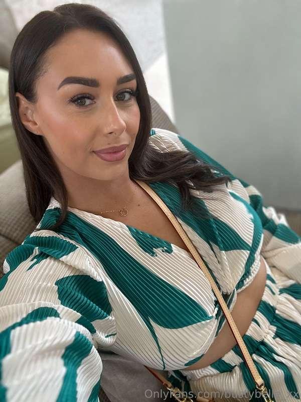 What’s your favourite way to spend a day off work? ❤️