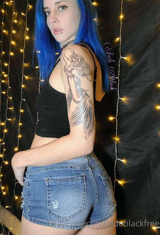 I love my new tattoo so much 💙