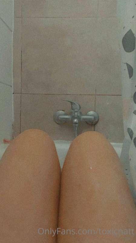😳
